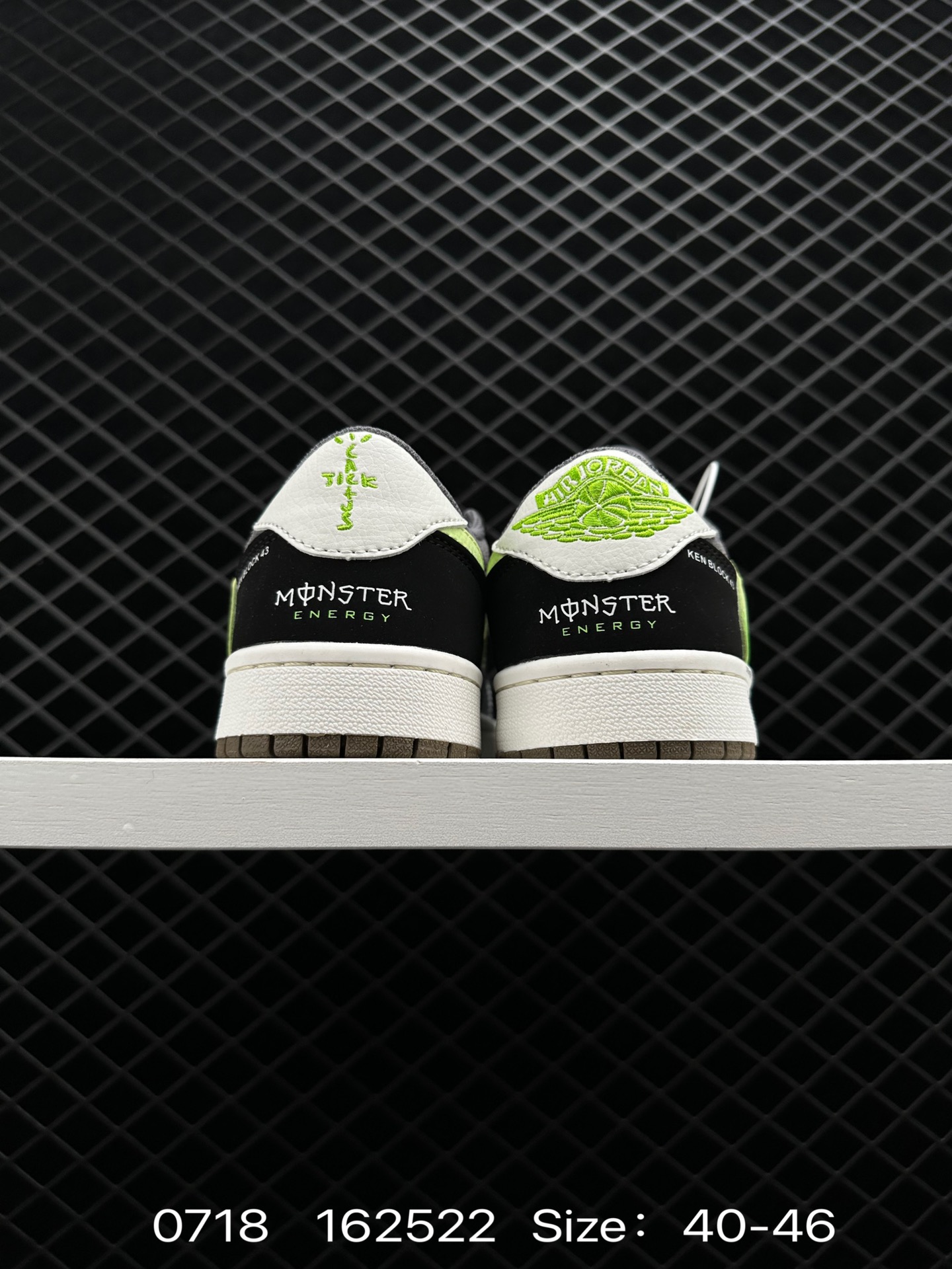 Travis Scott x Tiffany & Co. x Nike Air Jordan 1 Low OG SP